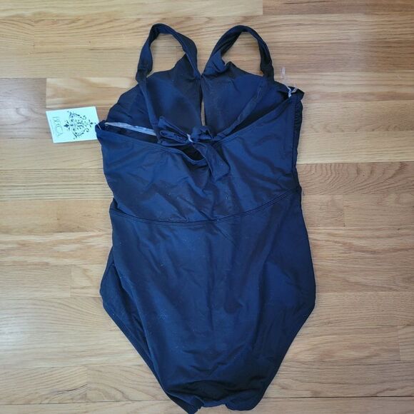 Becca by Rebecca Virtue Fine Line Tessa Crossover High Neck One-Piece Sz… - Picture 6 of 15